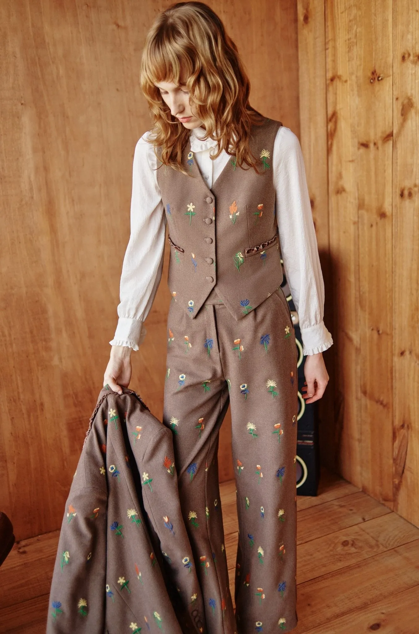 Chesnut vest